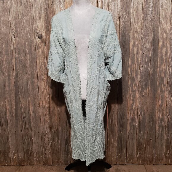 Woven Heart Tops - Woven Heart OS Kimono Duster Green Embroidered Boho Cottage Short Sleeve Coverup